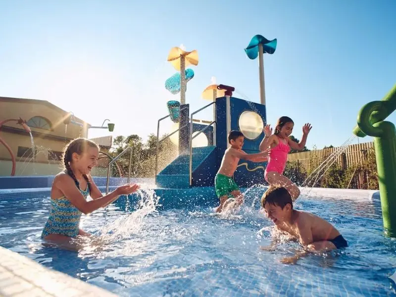 piscinas Zona kids area actividades