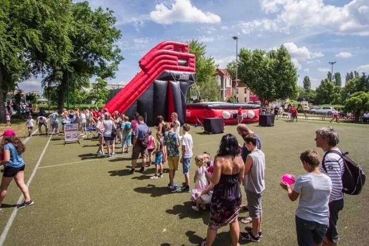 Freefall adventure area en Omno Park